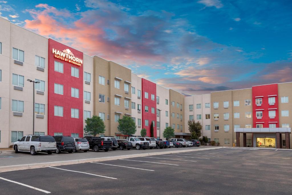 Hawthorn Suites by Wyndham Lubbock Main image 1